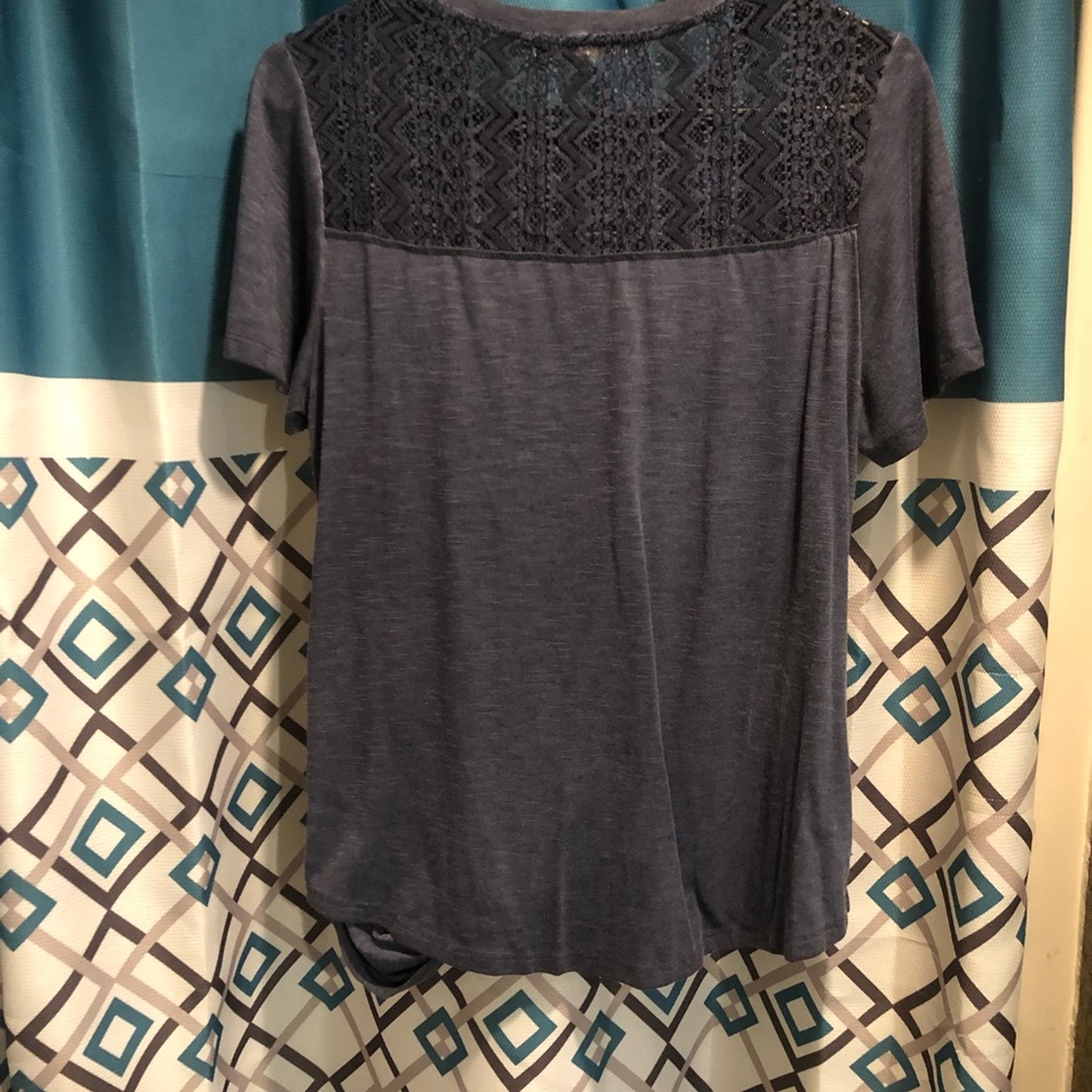 Tie Front Top - Picture 4 of 4